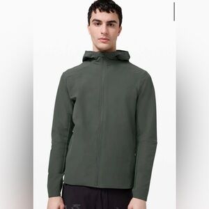 Lululemon Men’s Warp Lite Jacket Size M